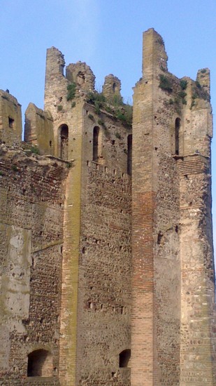 CASTELLO DI BORGHETTO