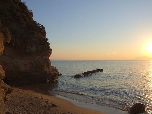 Spiaggia di Vromolimnos Skiathos Rambler99 - Attribution-NonCommercial-ShareAlike (http://creativecommons.org/licenses/by-nc-sa/2.0/) Rambler99