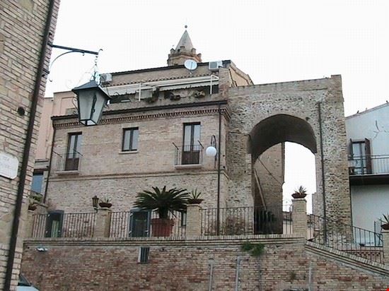  Roseto degli Abruzzi Casalmaggiore Provincia - CC BY-SA 4.0 Casalmaggiore Provincia