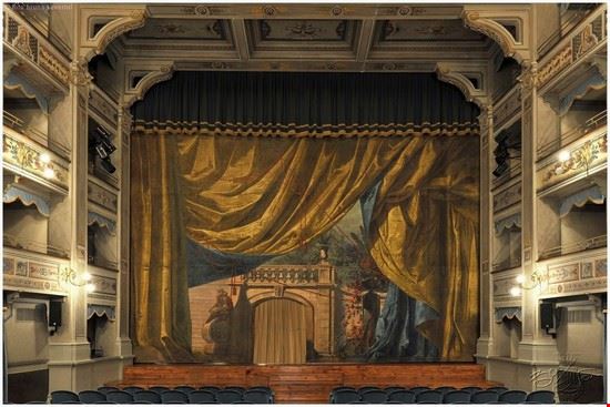  Osimo Bruno Severini - Rete Civica Città di Osimo - CC BY-SA 3.0 Bruno Severini - Rete Civica Città di Osimo