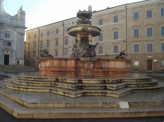 Fontana Maggiore - Parsifall - Parsifall - CC BY-SA 4.0