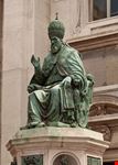 loreto monumento a sisto v