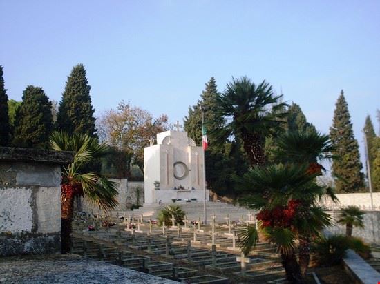 Cimitero militare polacco Loreto Claudio.stanco - CC0 Claudio.stanco