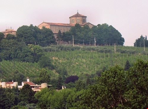 Basilica del Monte Cesena zioWoody - Attribution-NonCommercial-NoDerivs (http://creativecommons.org/licenses/by-nc-nd/2.0/) zioWoody