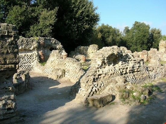 Cuma Bacoli  