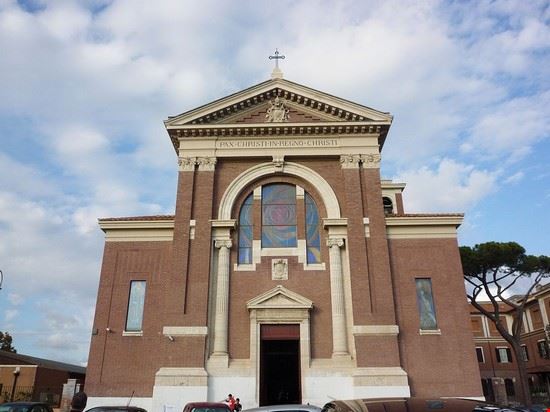 Chiesa di Santa Maria Regina Pacis - Fczarnowski - Fczarnowski - CC BY-SA 3.0