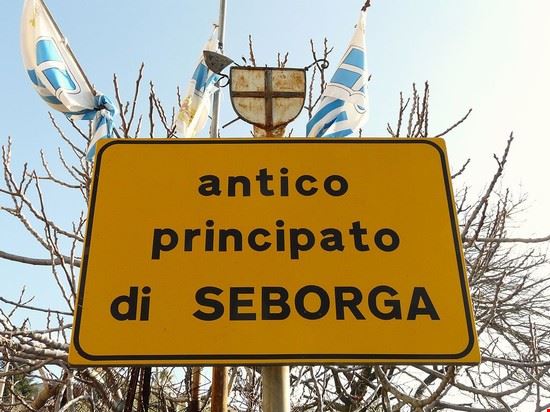  Seborga Davide Papalini - CC BY-SA 3.0 Davide Papalini