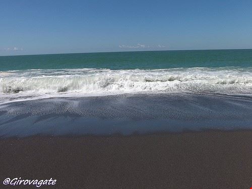 Spiaggia di Punta Corvo - Alessandro Bertini | www.girovagate.com - Alessandro Bertini | www.girovagate.com - Attribution-NonCommercial-ShareAlike (http://creativecommons.org/licenses/by-nc-sa/2.0/)