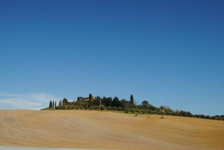 Serre di Rapolano, la magia delle Crete senesi.