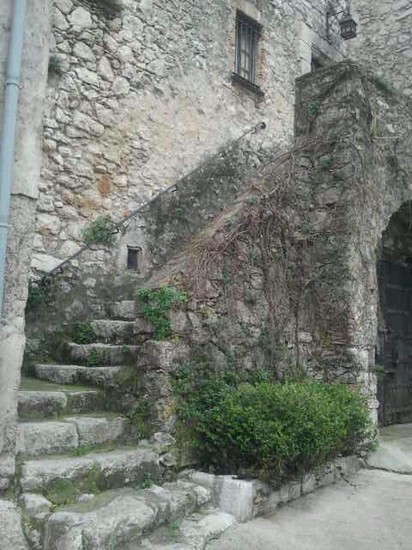 LA TURBIE MENTONE