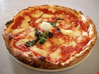 pizzeria
