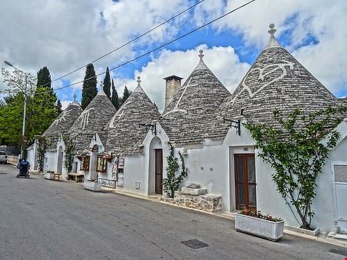 Trulli Siamesi - Felpa_Boy - Felpa_Boy - Attribution-NonCommercial-ShareAlike (http://creativecommons.org/licenses/by-nc-sa/2.0/)