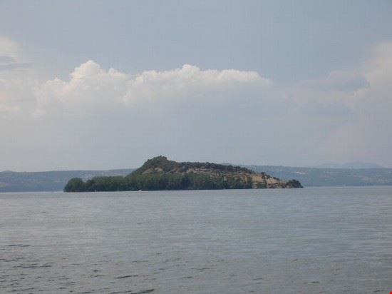 Isola Martana Bolsena Jackyd101 - Pubblico dominio Jackyd101