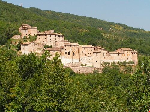  Caldarola Keithitaly - CC BY-SA 3.0 Keithitaly