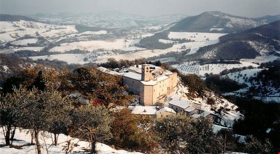  Caldarola Camaccimenichelli - CC BY-SA 3.0 Camaccimenichelli