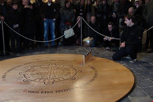  Mons ines s. - Attribution-NoDerivs (http://creativecommons.org/licenses/by-nd/2.0/) ines s.