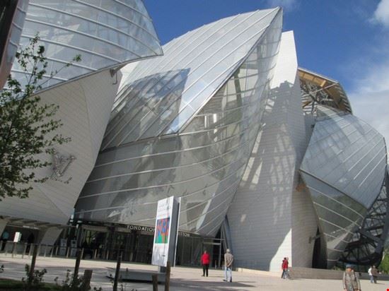 Fondation Louis Vuitton pour l'art ingresso del museo  