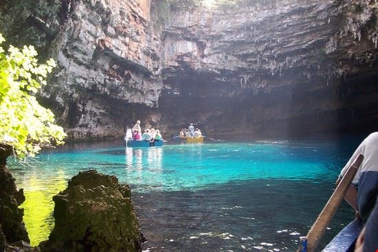 Grotta di Melissani Cefalonia Dan Taylor - CC BY 2.0 Dan Taylor