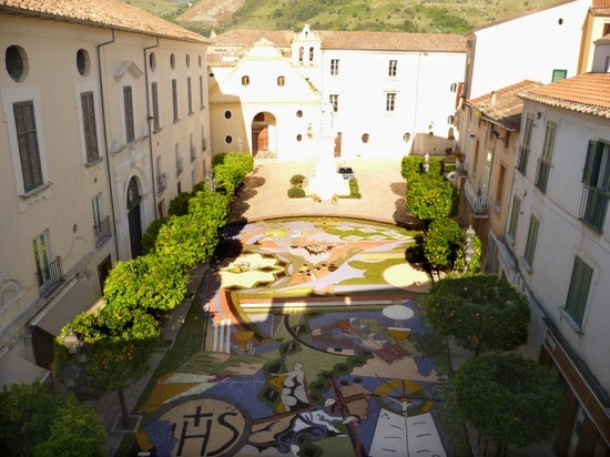 infiorata sant'agata de goti
