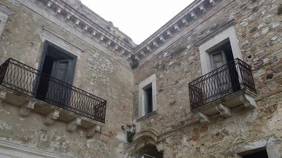 Finestre di Palazzo Grossi