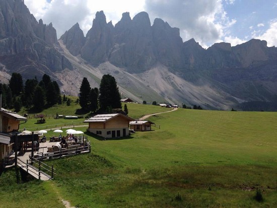 dolomitem