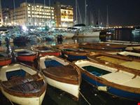 borgo marinari molo di sera napoli