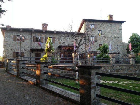 IL CASTELLO DI GUSCIOLA