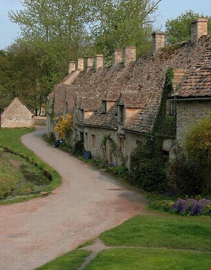  Bibury neil hanson - CC BY-SA 2.0 neil hanson