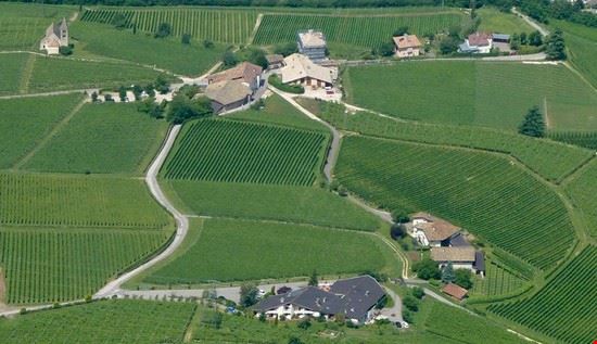  Egna  