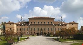 palazzo bentivoglio