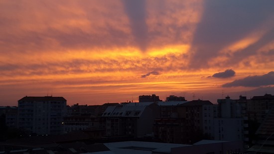 Tramonto a Milano