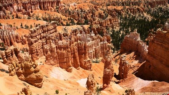 Bryce Canyon Las Vegas Nicolas Vollmer - CC BY 2.0 Nicolas Vollmer