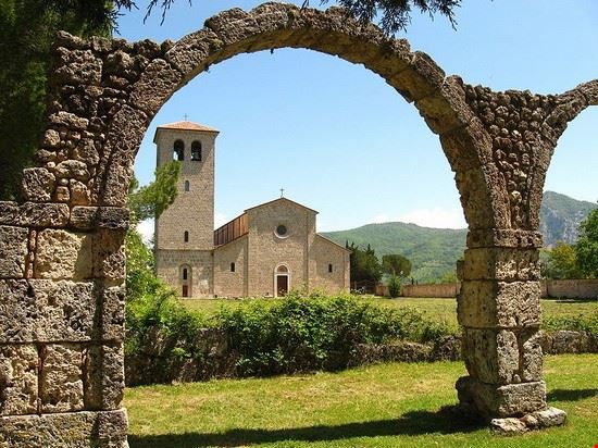 Abbazia di San Vincenzo al Volturno Castel San Vincenzo  