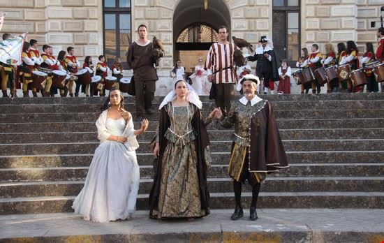 Cavalcata storica e fiera dell’Incoronata