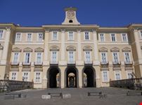 reggia di portici
