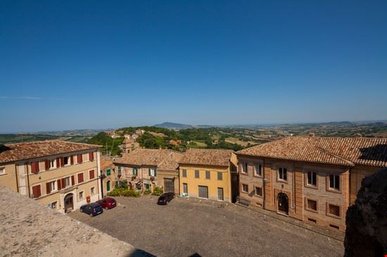  Offagna  