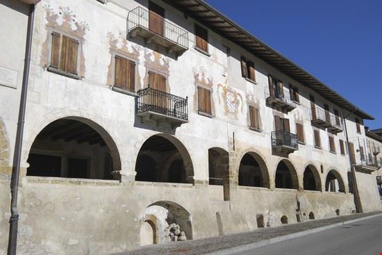 Averara
