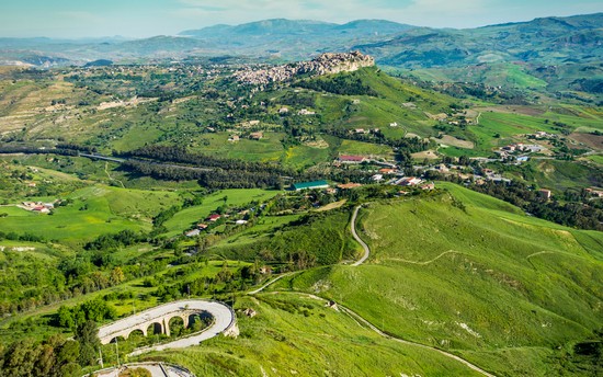 Calascibetta natura