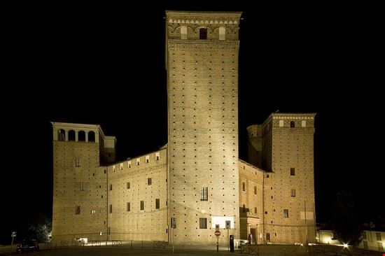  Fossano Bertubertu - CC BY-SA 3.0 Bertubertu