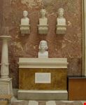 walhalla regensburg - statue