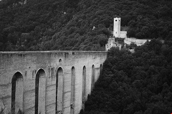 Ponte delle Torri Spoleto Bruno - CC BY-SA 2.0 Bruno