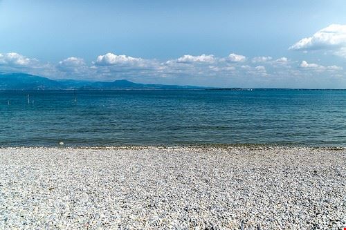  Lazise Schub@ - Attribution-NonCommercial-ShareAlike (http://creativecommons.org/licenses/by-nc-sa/2.0/) Schub@