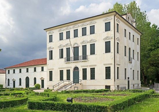 Villa Querini Villa Querini Didier Descouens - https://it.wikipedia.org Didier Descouens