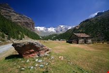 valle di ayas ayas