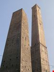 bologna le  due torri