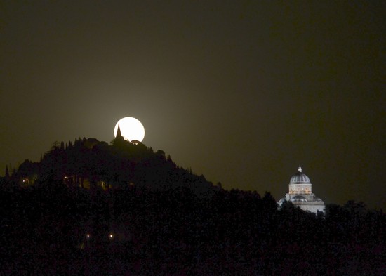 AlbadiPlenilunio (FullMoonRise) Todi