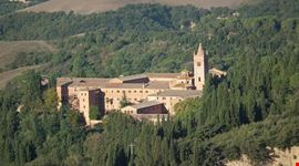 abbazia monte oliveto maggiore
