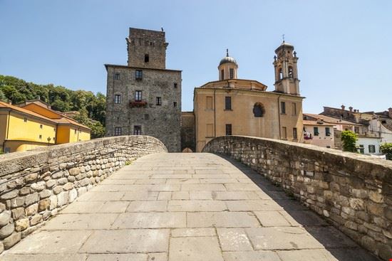  Pontremoli  
