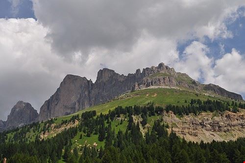 Dolomiti Pozza di Fassa byb64 - Attribution-NonCommercial-ShareAlike (http://creativecommons.org/licenses/by-nc-sa/2.0/) byb64