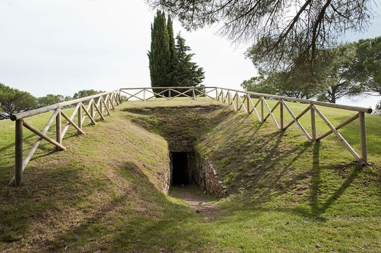 Tumulo di Montecalvario (Castellina in Chianti)